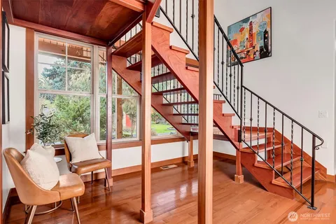 $1,649,500 | 3018 Ilwaco Avenue Northeast, Renton, WA 98059