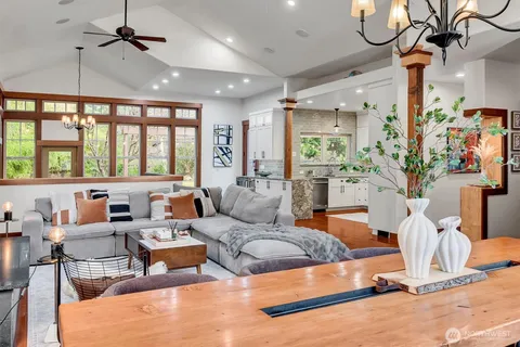 $1,649,500 | 3018 Ilwaco Avenue Northeast, Renton, WA 98059