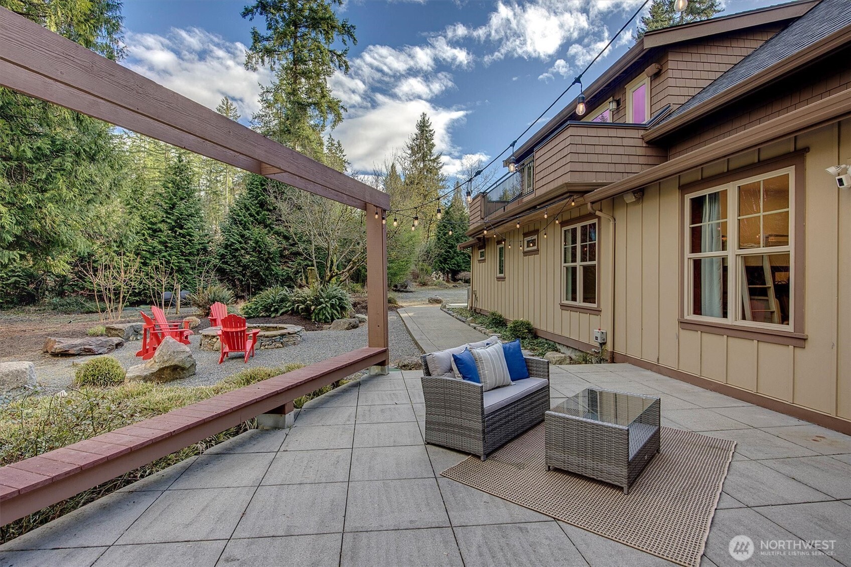 3018 Ilwaco Avenue Northeast Renton, WA 98059 - Photo 31 of 40