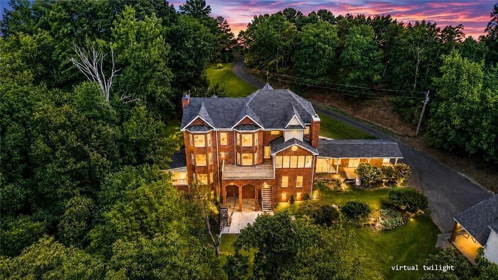 7488 Shadburn Ferry Road Cumming, GA 30041 - Photo 2 of 91 Gallery Image 2