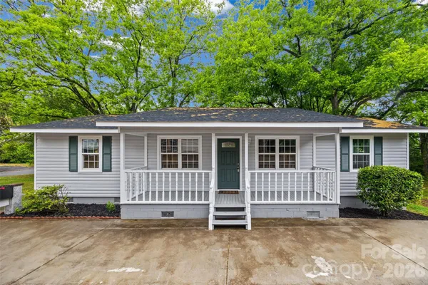 $315,000 | 327 East Morrow Avenue, Monroe, NC 28112