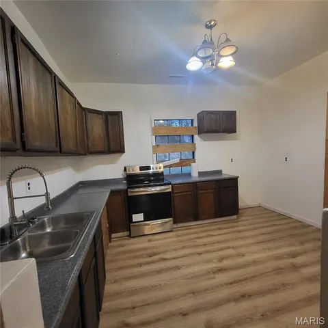 $55,000 | 945 Cedar Street, Poplar Bluff, MO 63901