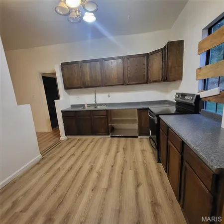 $55,000 | 945 Cedar Street, Poplar Bluff, MO 63901