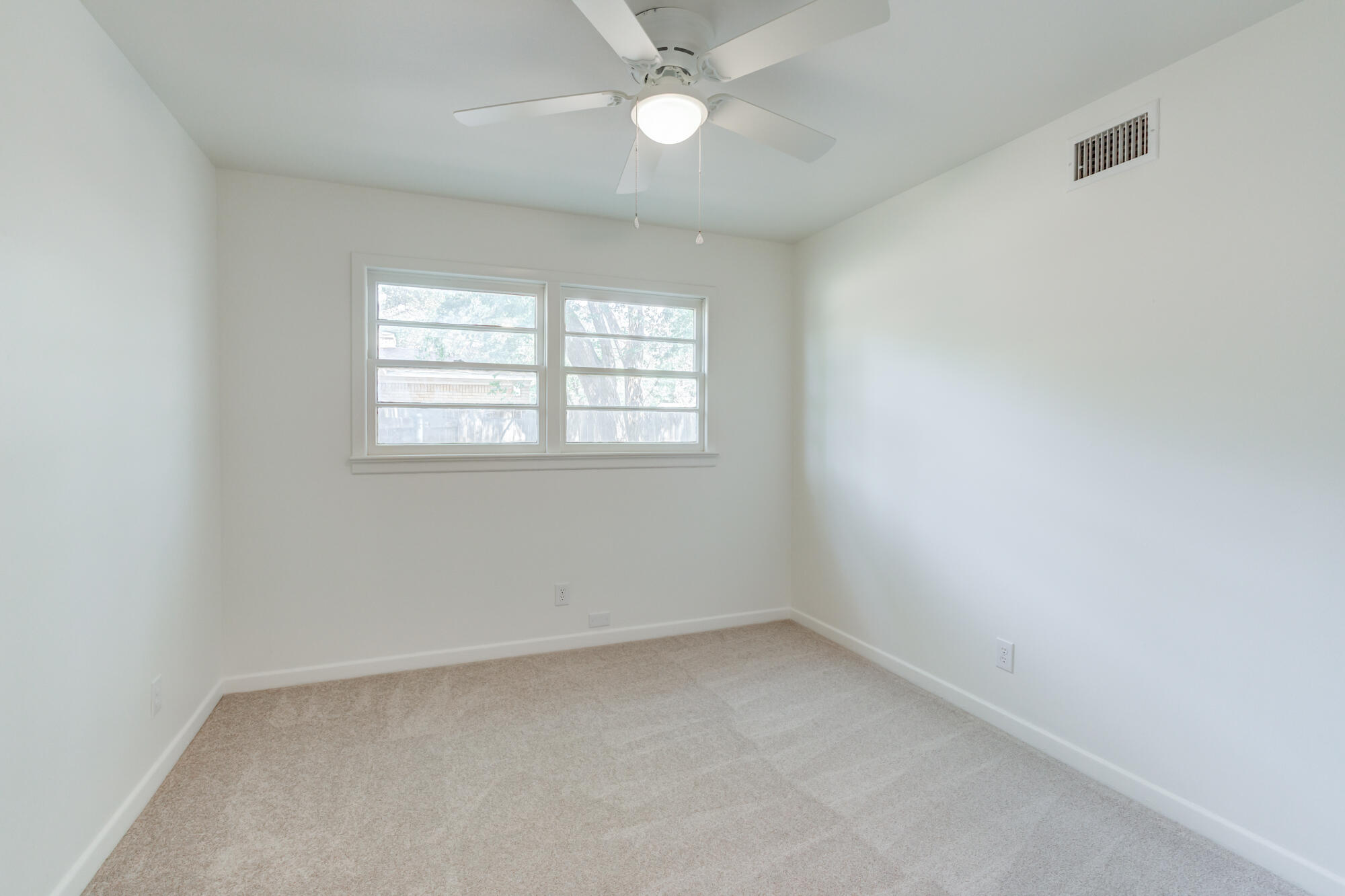 3615 37th Street Lubbock, TX 79413 - Photo 14 of 39 DSC05082_3_4_5_6
