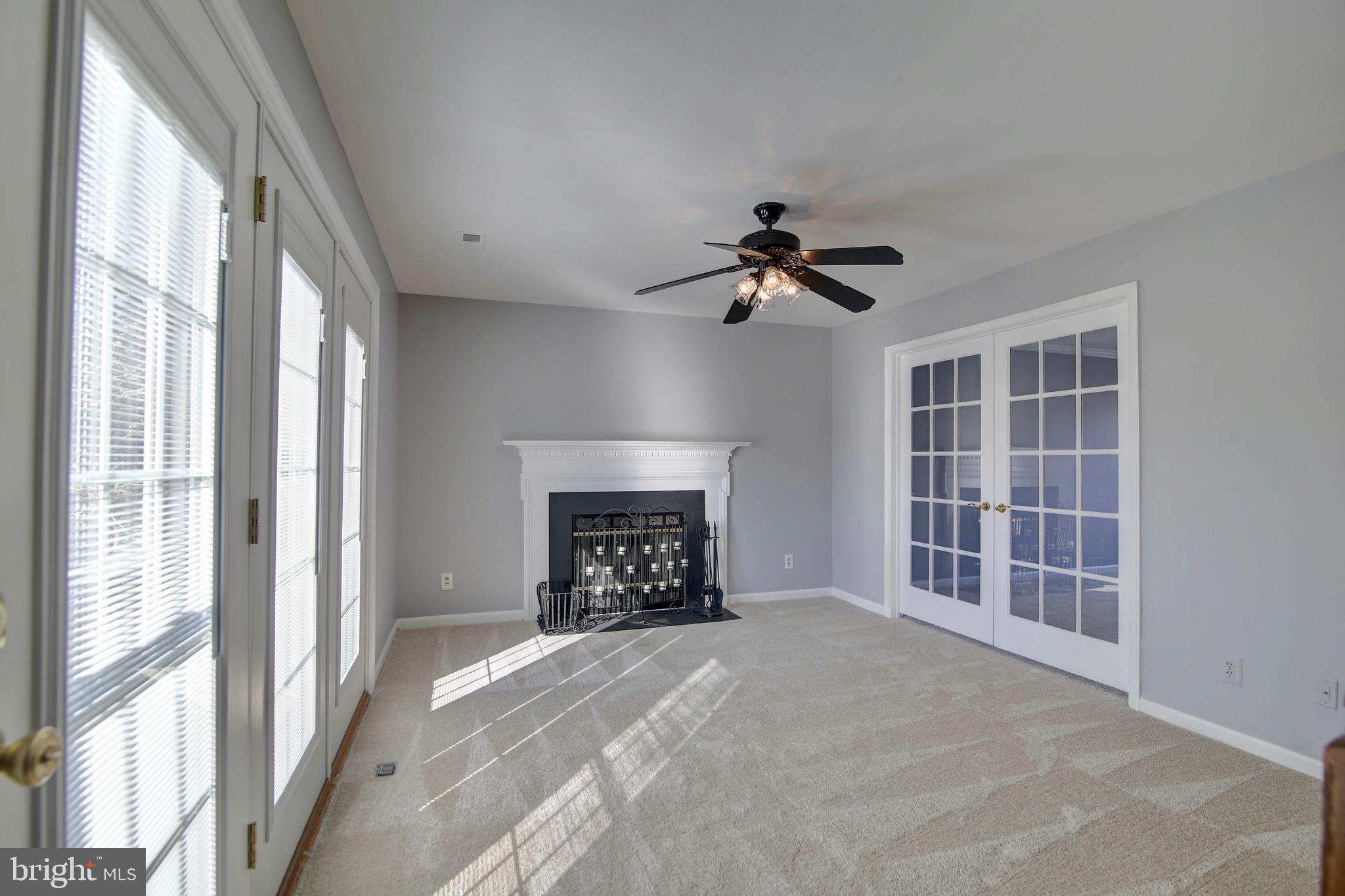 10217 Racquet Circle Manassas, VA 20110 - Photo 14 of 31 Living Room - 2