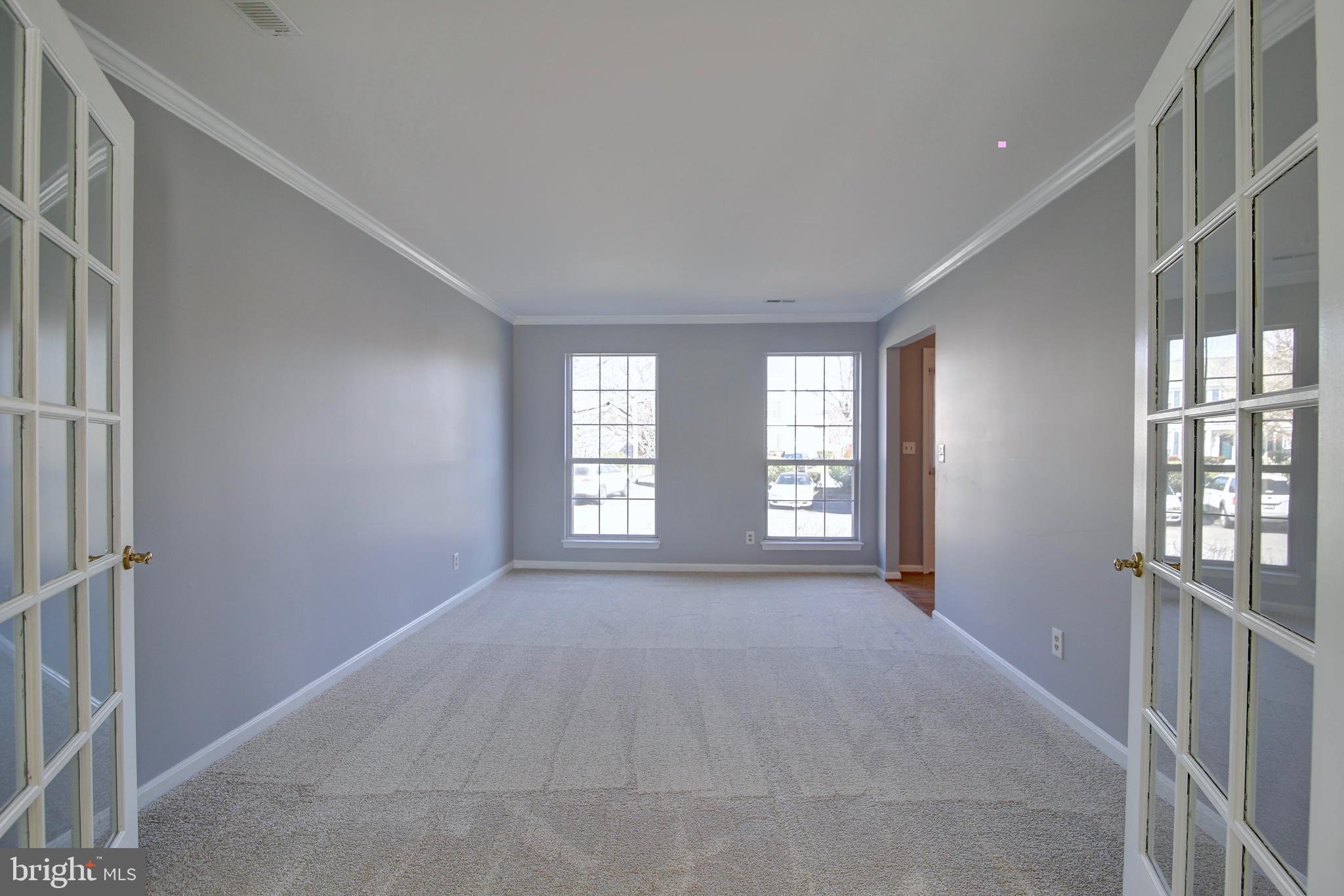 10217 Racquet Circle Manassas, VA 20110 - Photo 6 of 31 Formal Living Area