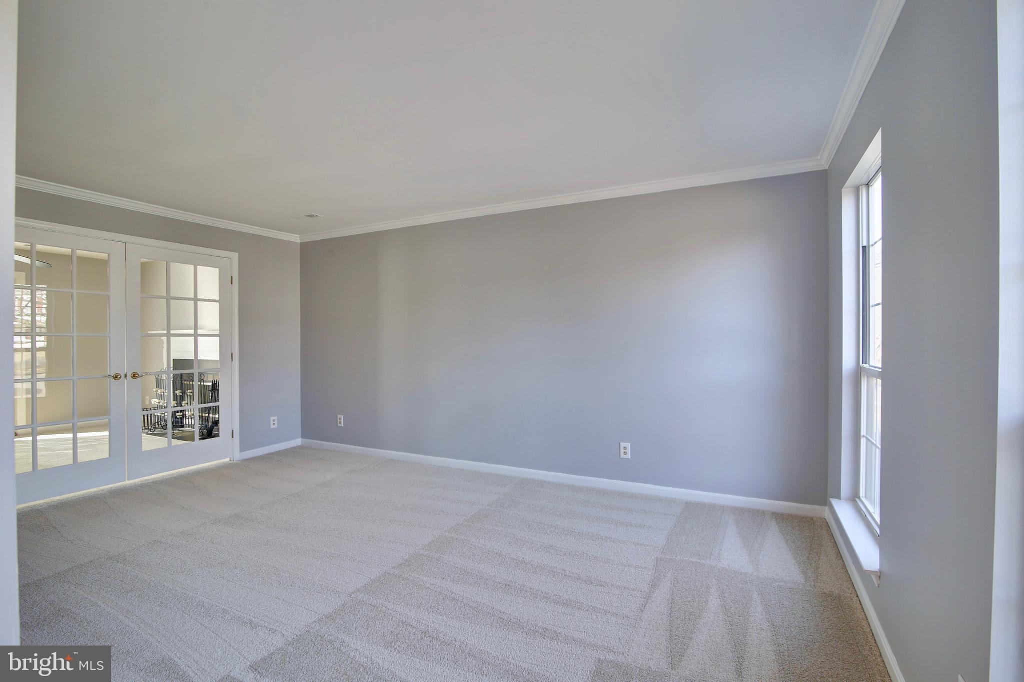 10217 Racquet Circle Manassas, VA 20110 - Photo 7 of 31 Formal Living Area - 2
