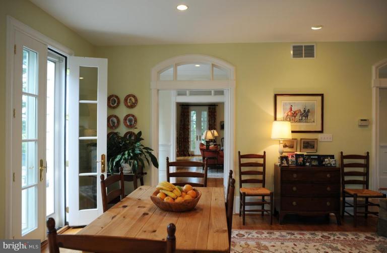 2750 Butler Road Glyndon, MD 21136 - Photo 5 of 7 Breakfast Area