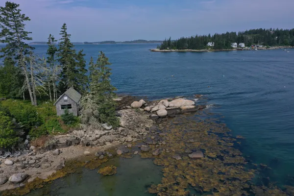 $399,000 | Tbd Southwest Tbd Sw Burying Island, Vinalhaven, ME 04863