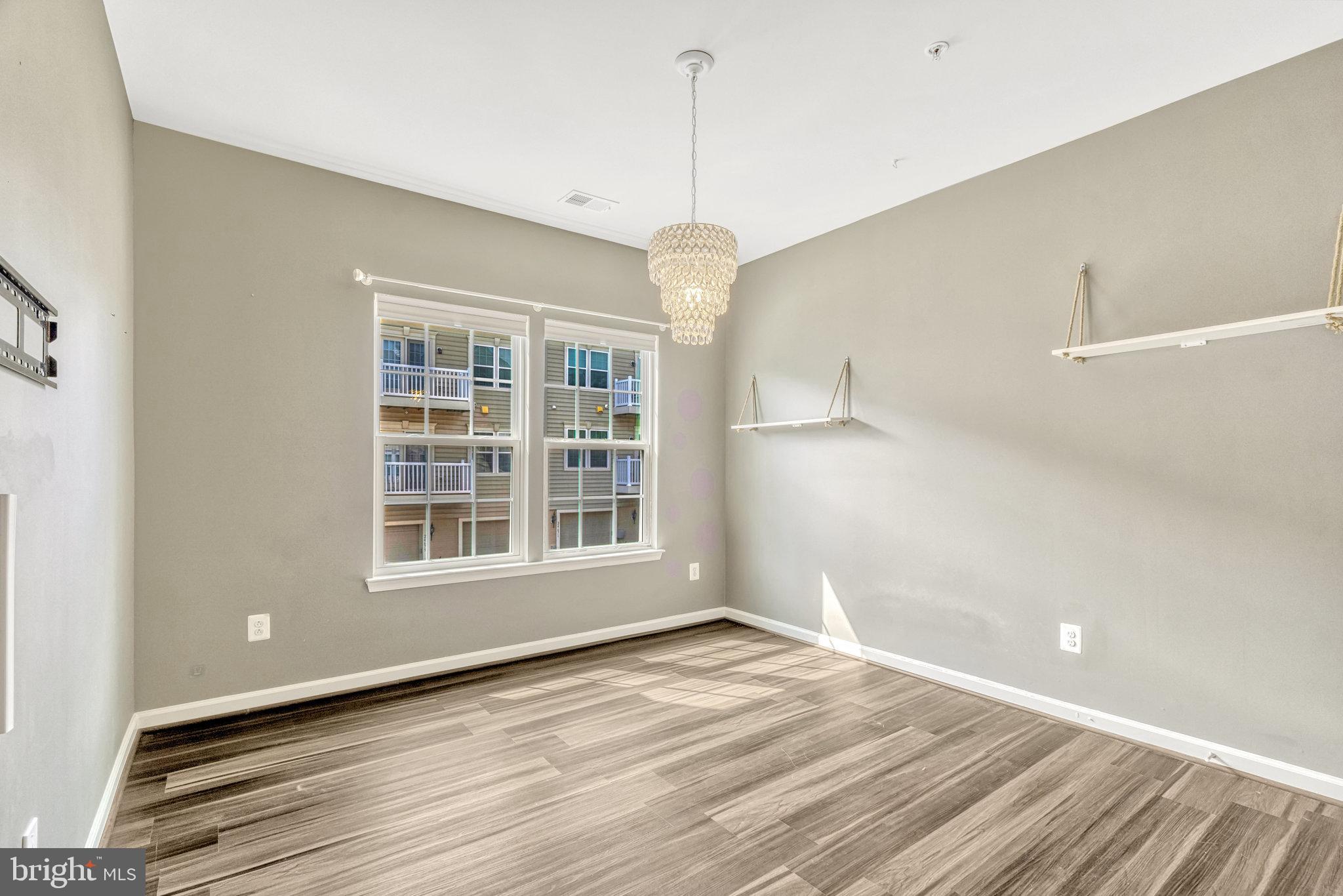 24678 Footed Ridge Terrace Sterling, VA 20166 - Photo 23 of 33 Gallery Image 23