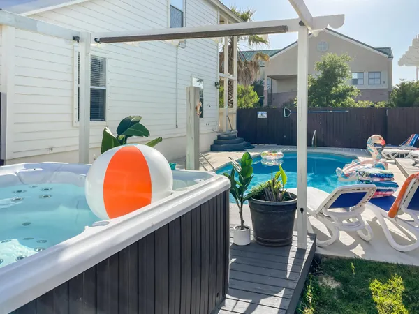 $2,490,000 | 4421 Luke Avenue, Destin, FL 32541