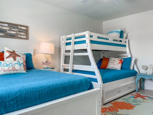 $2,490,000 | 4421 Luke Avenue, Destin, FL 32541