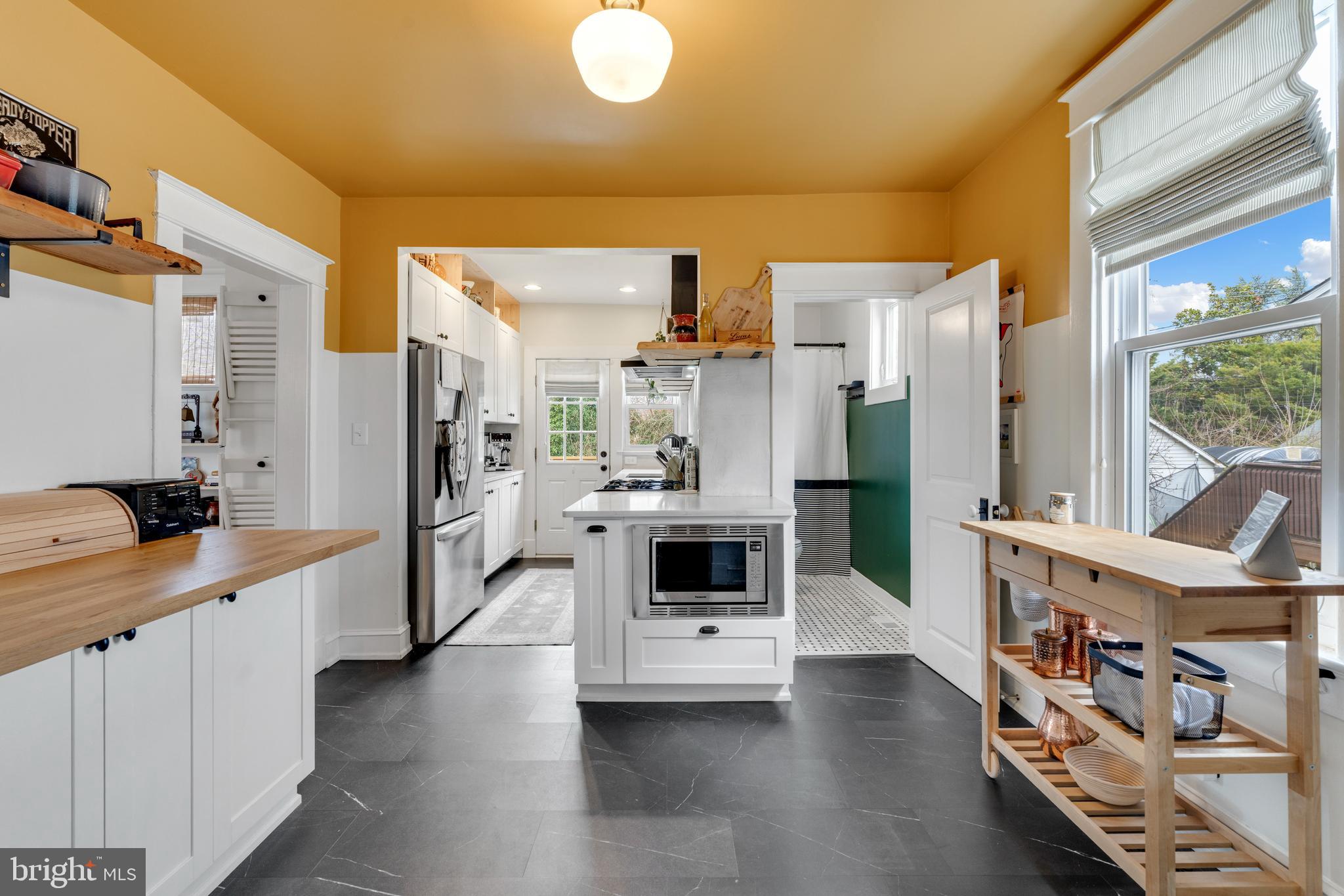 5300 Tramore Road Baltimore, MD 21214 - Photo 14 of 41