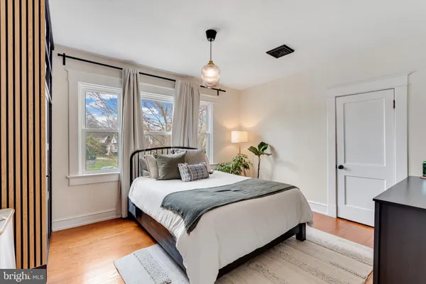 $399,999 | 5300 Tramore Road, Baltimore, MD 21214