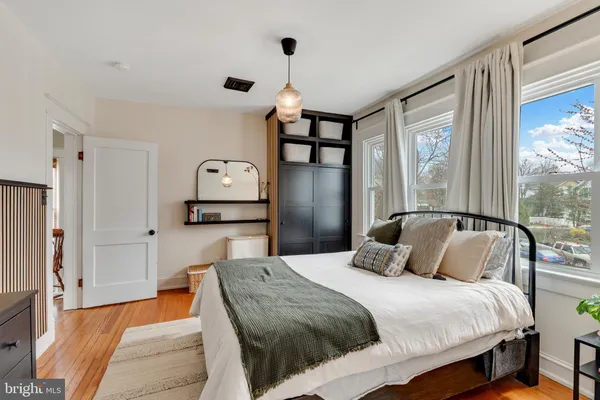 $399,999 | 5300 Tramore Road, Baltimore, MD 21214