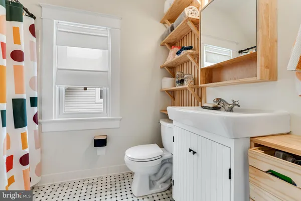 $399,999 | 5300 Tramore Road, Baltimore, MD 21214