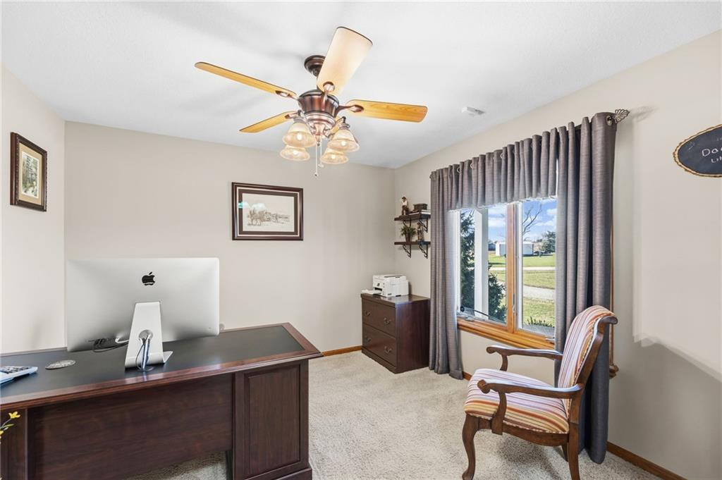 556 North 775th Road Lawrence, KS 66047 - Photo 17 of 89