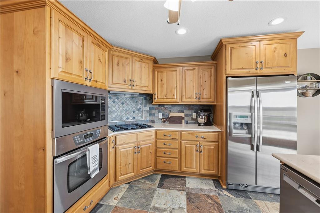 556 North 775th Road Lawrence, KS 66047 - Photo 27 of 89
