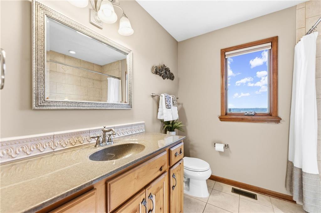 556 North 775th Road Lawrence, KS 66047 - Photo 39 of 89