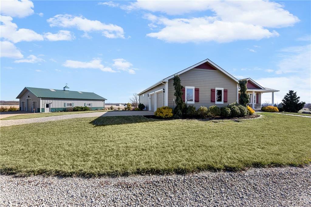 556 North 775th Road Lawrence, KS 66047 - Photo 4 of 89