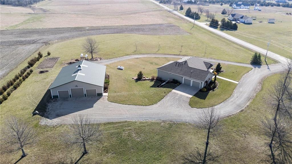 556 North 775th Road Lawrence, KS 66047 - Photo 70 of 89