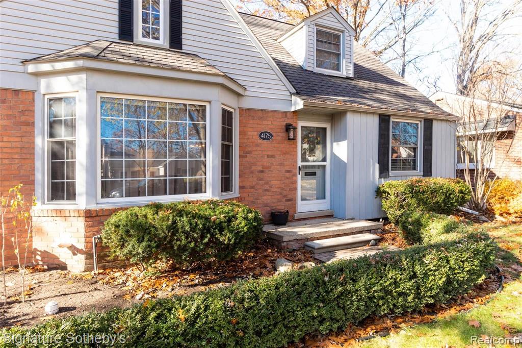 4175 Kenmore Road Berkley, MI 48072 - Photo 3 of 44