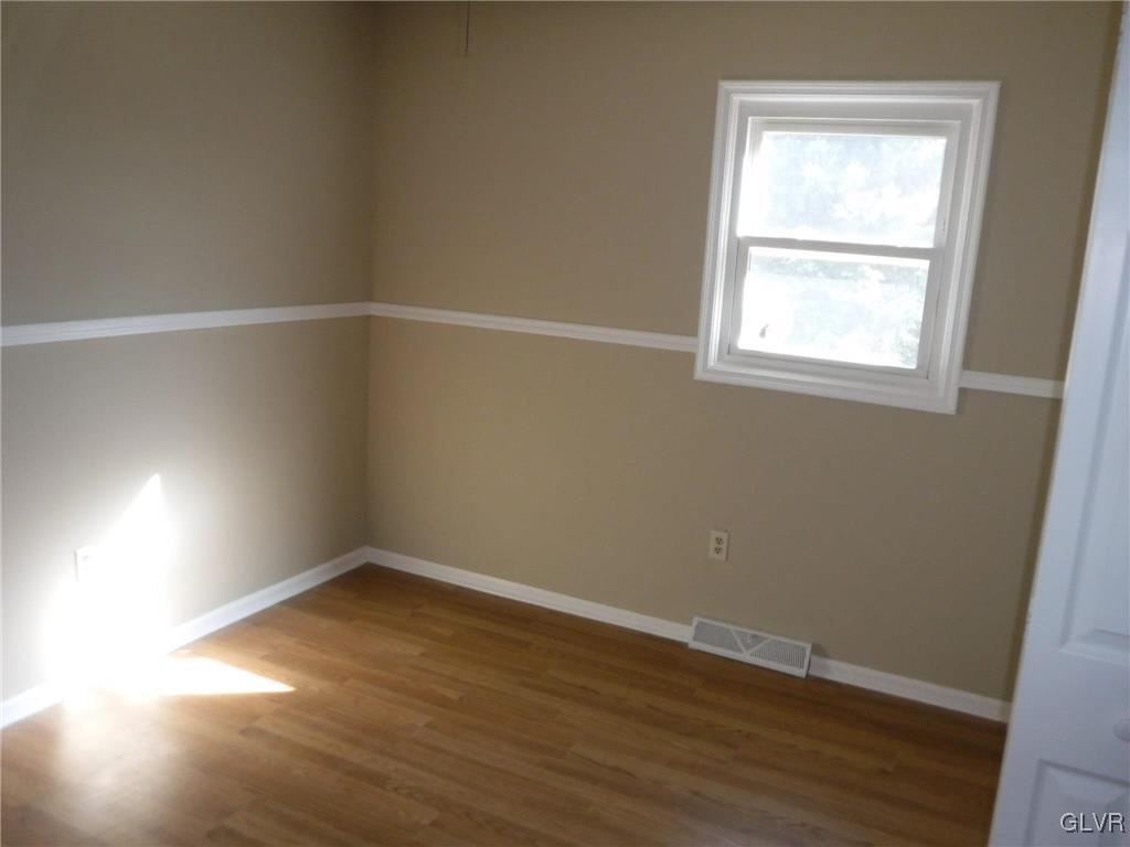 3815 Devonshire Road Bethlehem, PA 18020 - Photo 12 of 15 Gallery Image 12