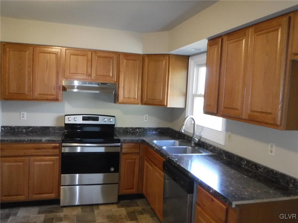 3815 Devonshire Road Bethlehem, PA 18020 - Photo 7 of 15 Gallery Image 7