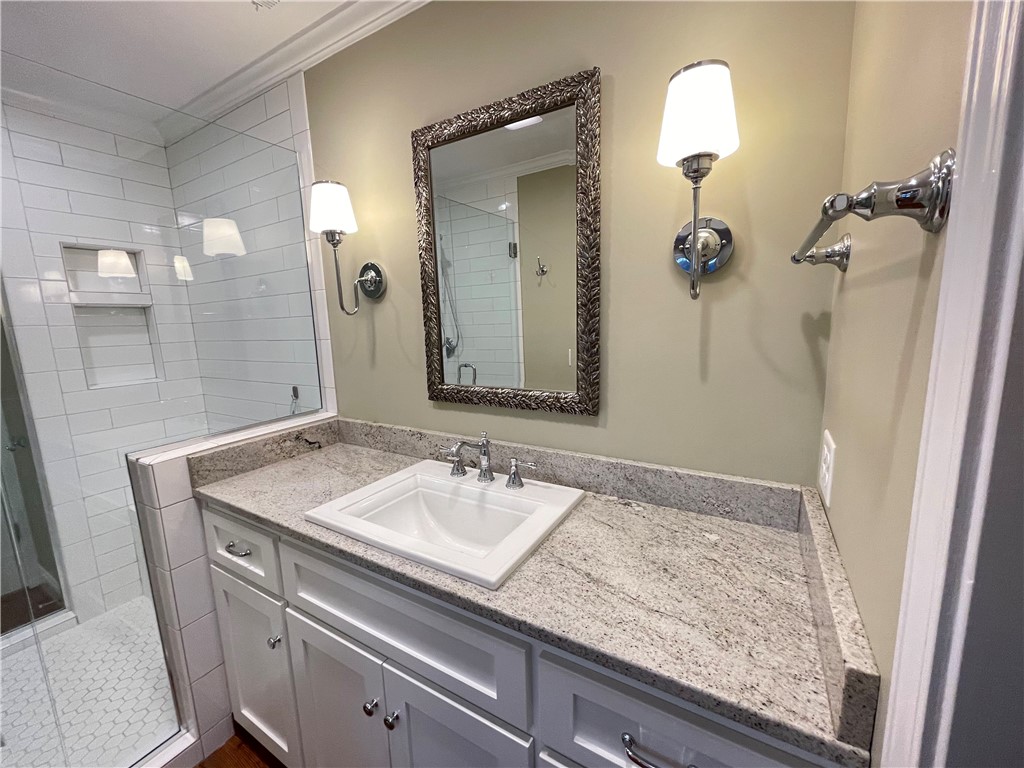 720 Lakeside Drive Anderson, SC 29621 - Photo 17 of 34