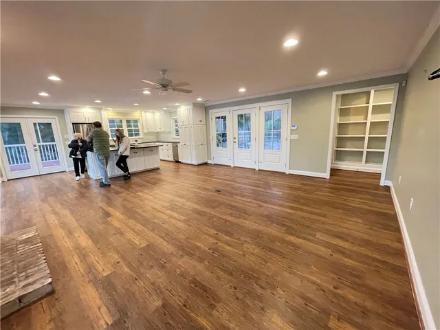 $649,500 | 720 Lakeside Drive, Anderson, SC 29621