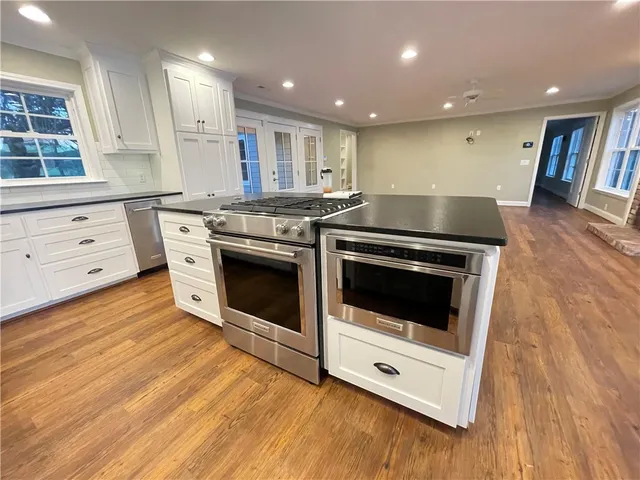 $649,500 | 720 Lakeside Drive, Anderson, SC 29621