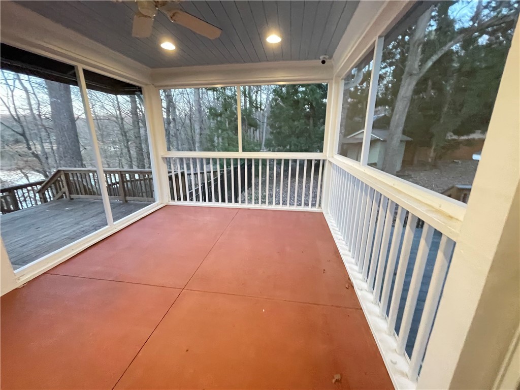 720 Lakeside Drive Anderson, SC 29621 - Photo 23 of 34