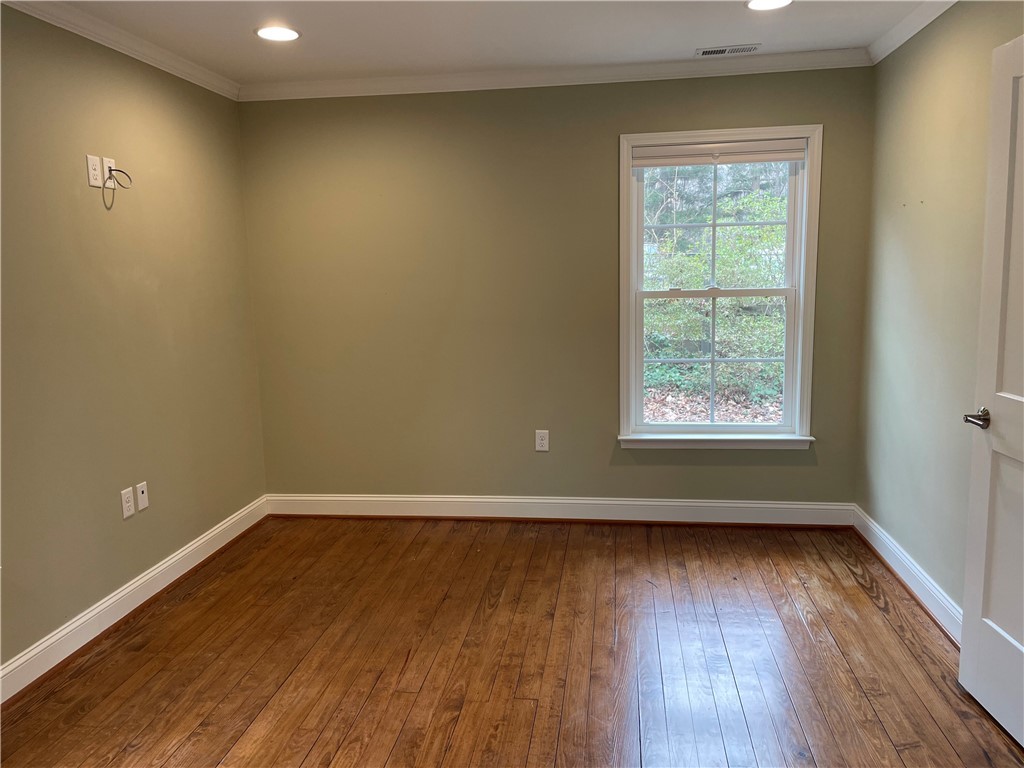 720 Lakeside Drive Anderson, SC 29621 - Photo 24 of 34