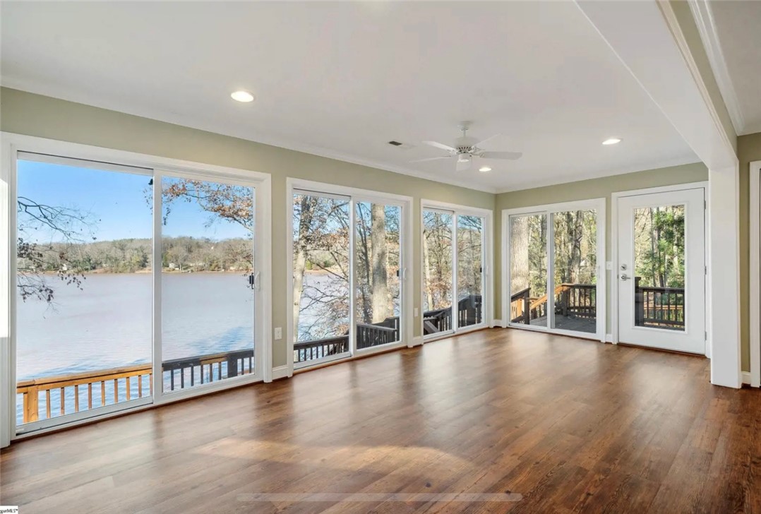 720 Lakeside Drive Anderson, SC 29621 - Photo 29 of 34