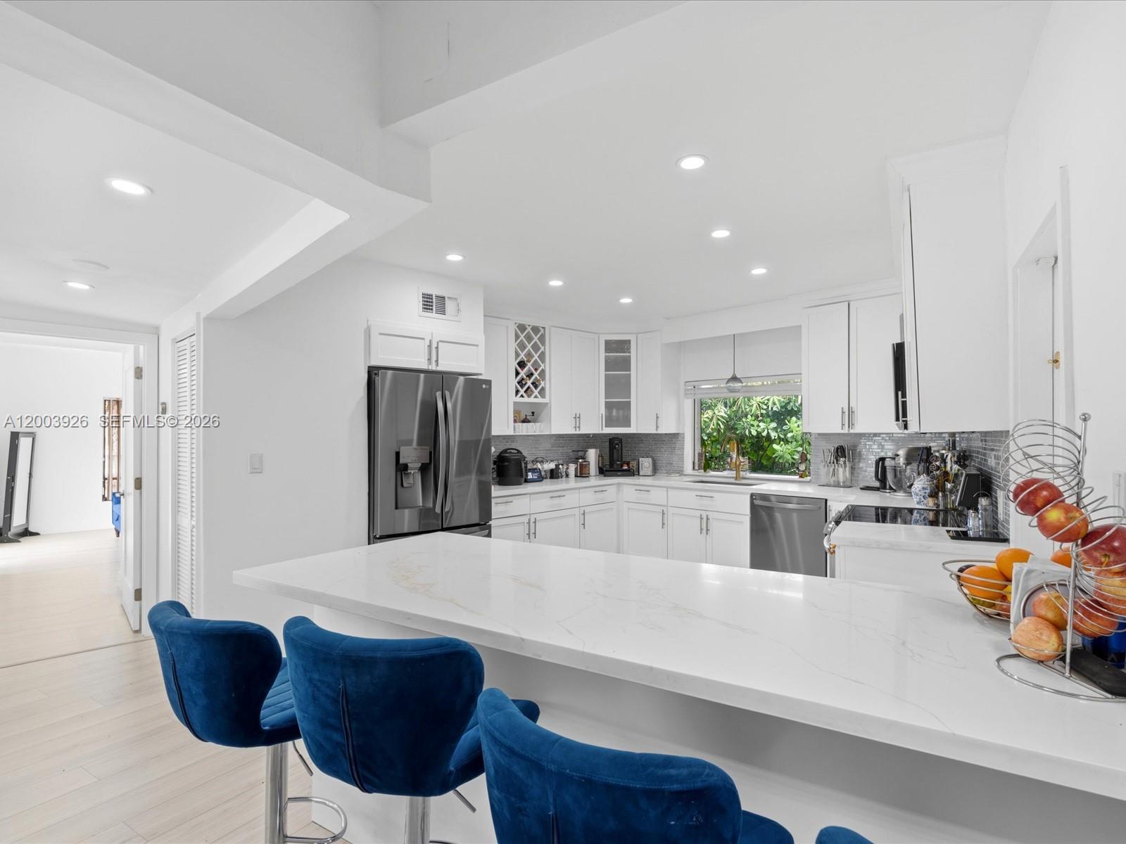 5000 Riviera Drive Coral Gables, FL 33146 - Photo 23 of 80