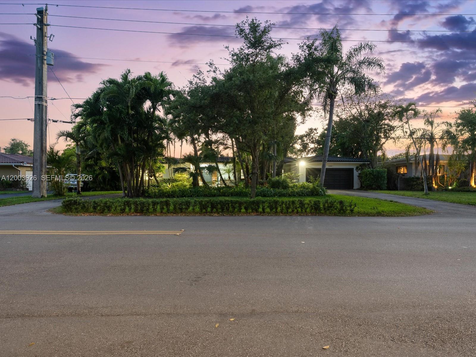 5000 Riviera Drive Coral Gables, FL 33146 - Photo 8 of 80