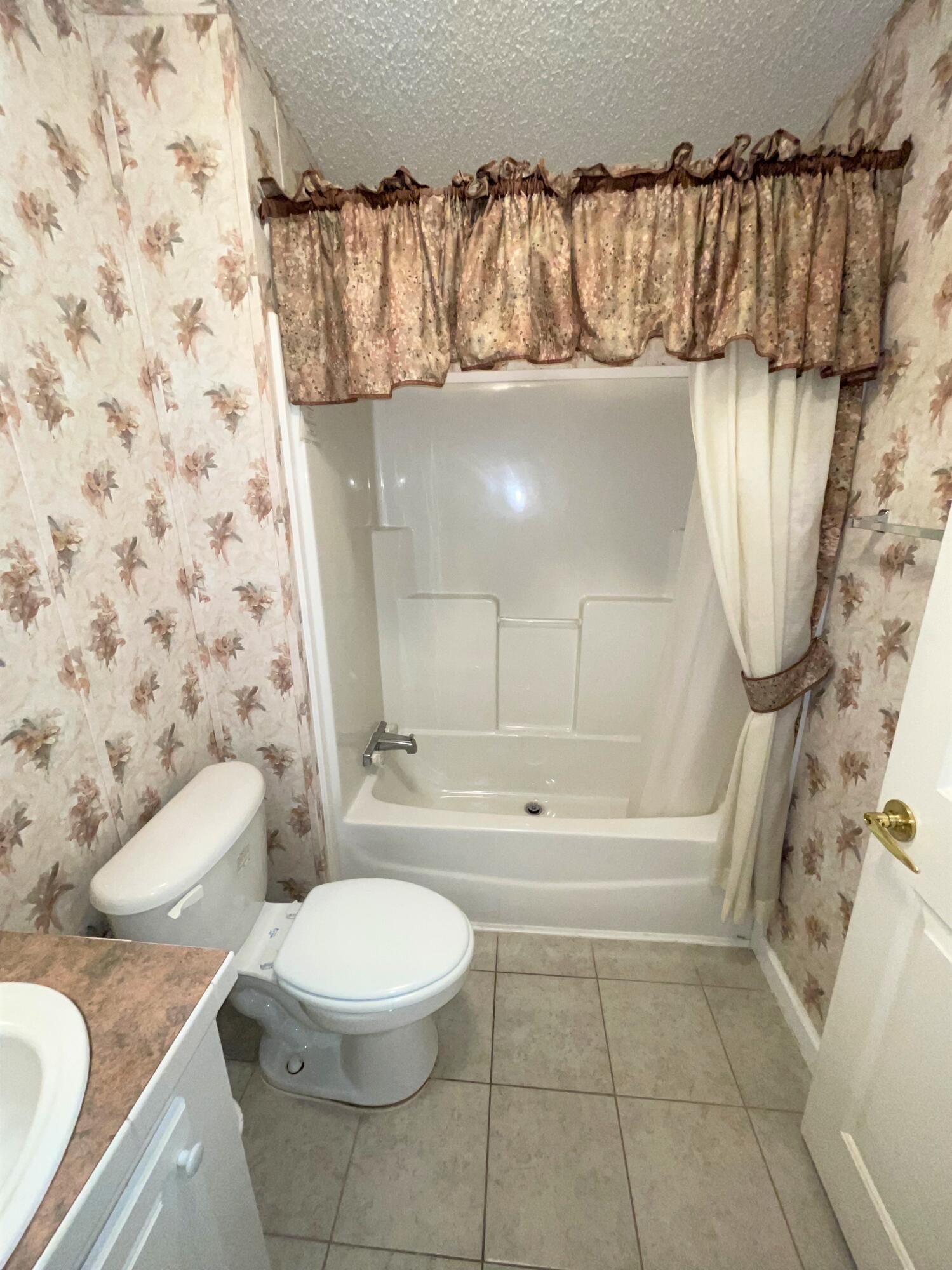 8297 East Club Road Boca Raton, FL 33433 - Photo 17 of 26 Pohler Listing Photos 021