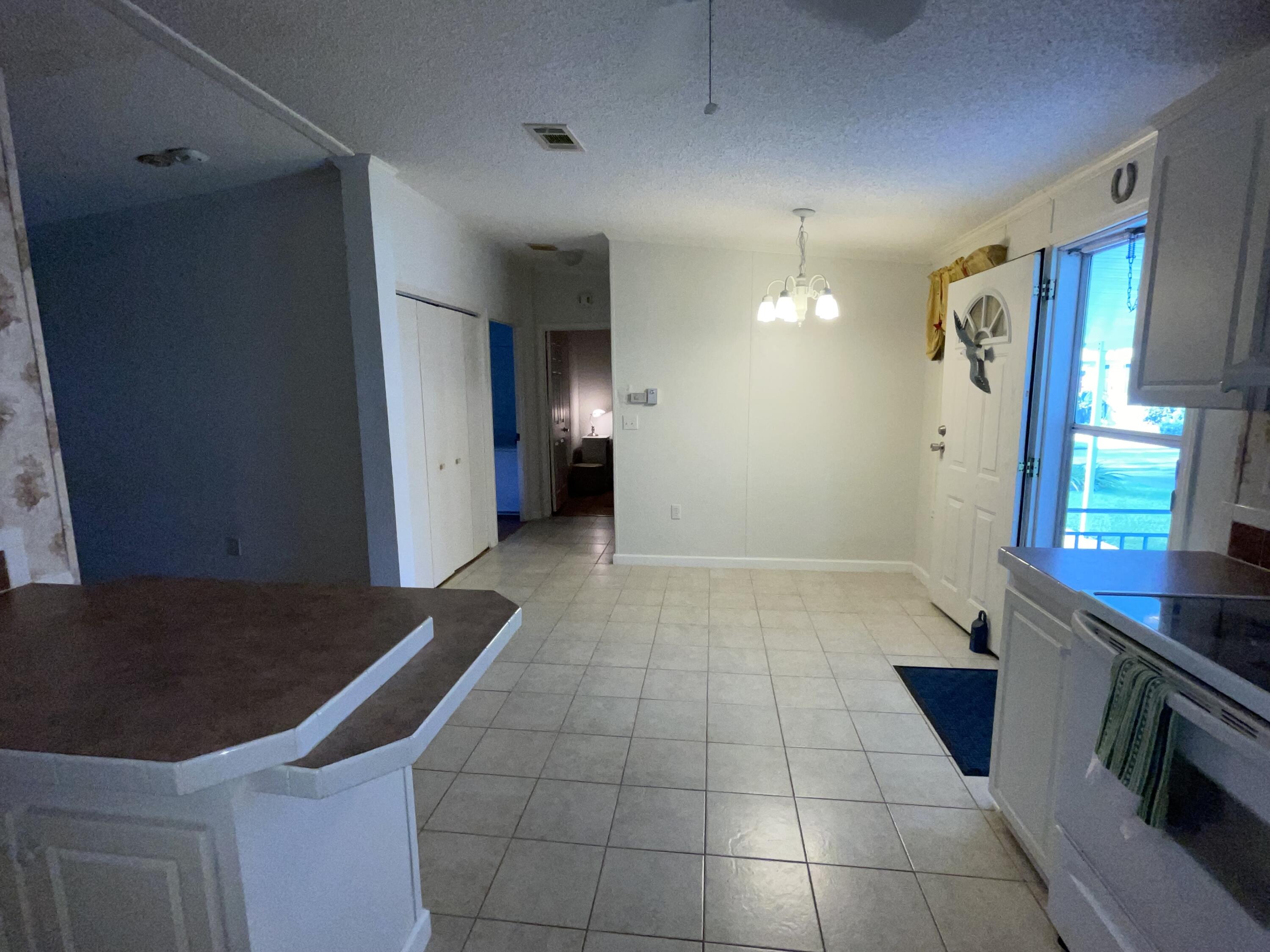 8297 East Club Road Boca Raton, FL 33433 - Photo 10 of 26 Pohler Listing Photos 044