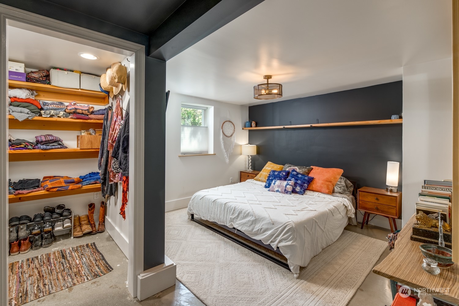 3912 Friday Avenue Everett, WA 98201 - Photo 18 of 35 a bedroom with a bed and a dresser