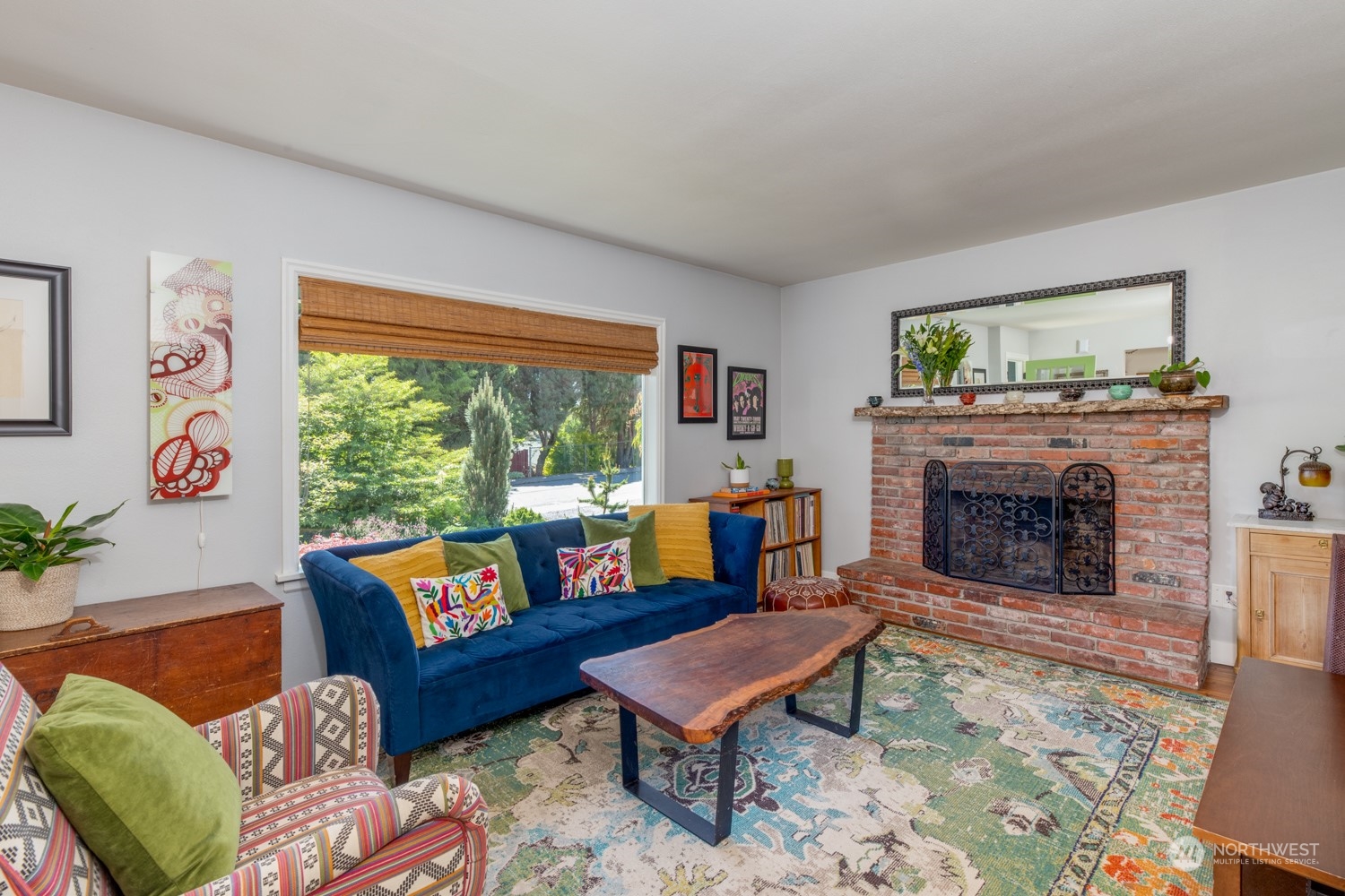 3912 Friday Avenue Everett, WA 98201 - Photo 5 of 35 a living room with furniture and a fireplace