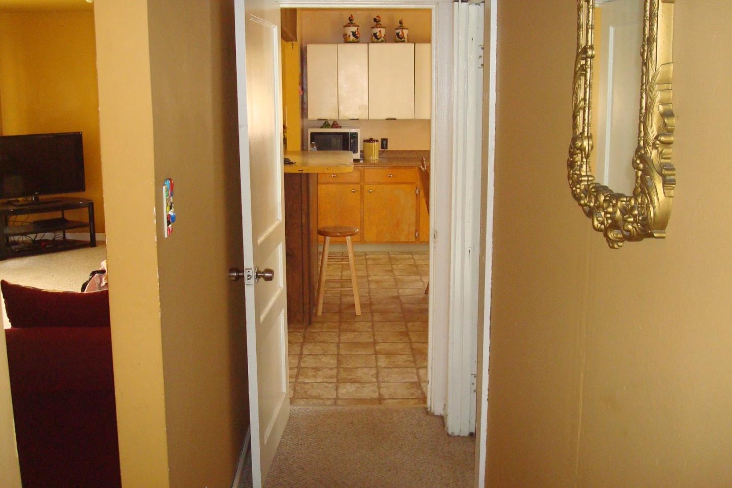 61 Russell Road Salinas, CA 93906 - Photo 11 of 19 Gallery Image 11