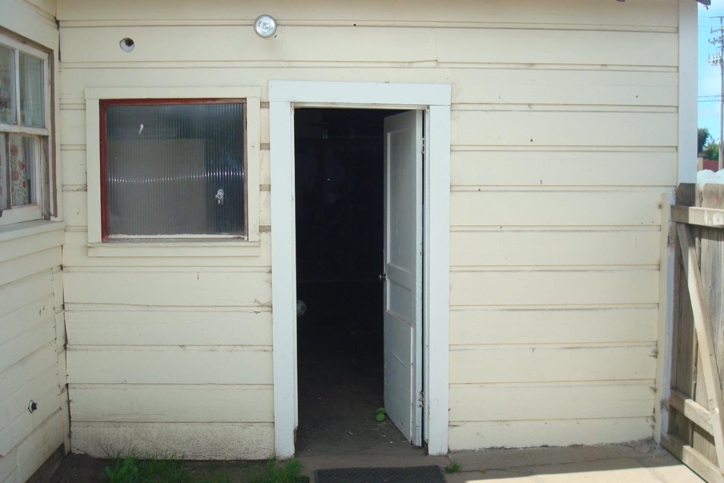 61 Russell Road Salinas, CA 93906 - Photo 18 of 19 Gallery Image 18