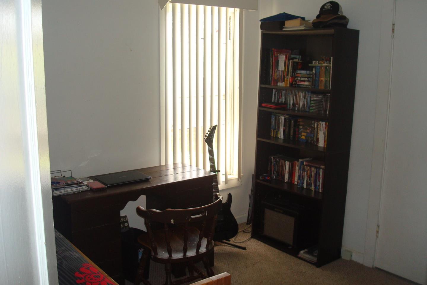 61 Russell Road Salinas, CA 93906 - Photo 6 of 19 Gallery Image 6