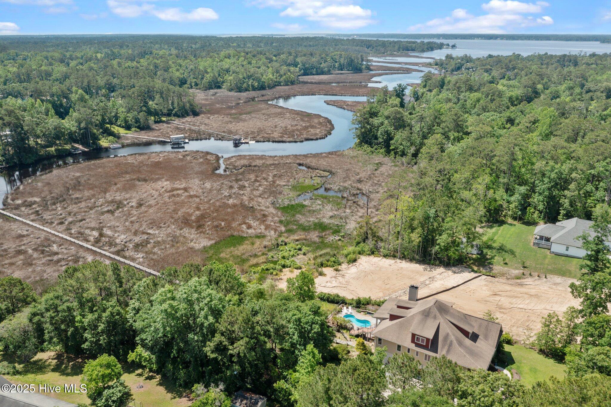 240 White Oak Bluff Road Stella, NC 28582 - Photo 2 of 13 11-web-or-mls-DJI_0984