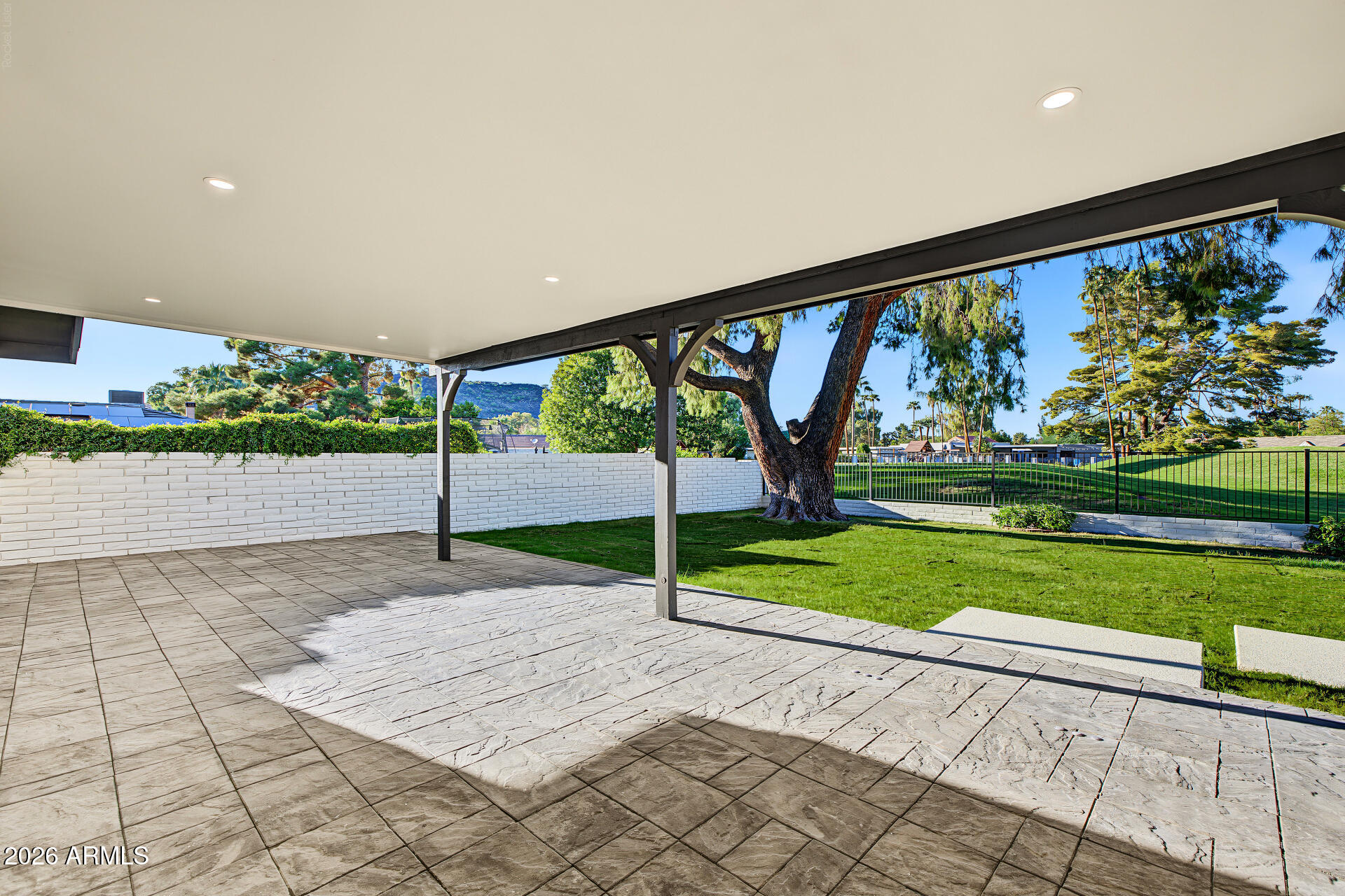 352 West Southern Hills Road Phoenix, AZ 85023 - Photo 63 of 99 94 - Southern Hills