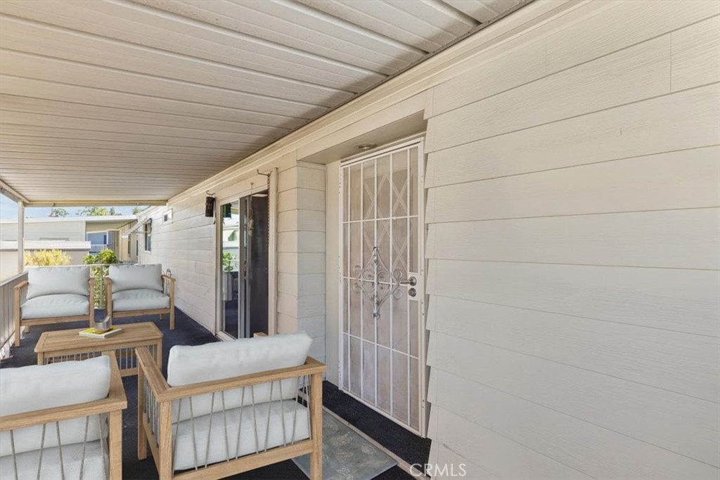14851 Jeffrey Road, Unit 248 Irvine, CA 92618 - Photo 3 of 27 a bathroom with a shower