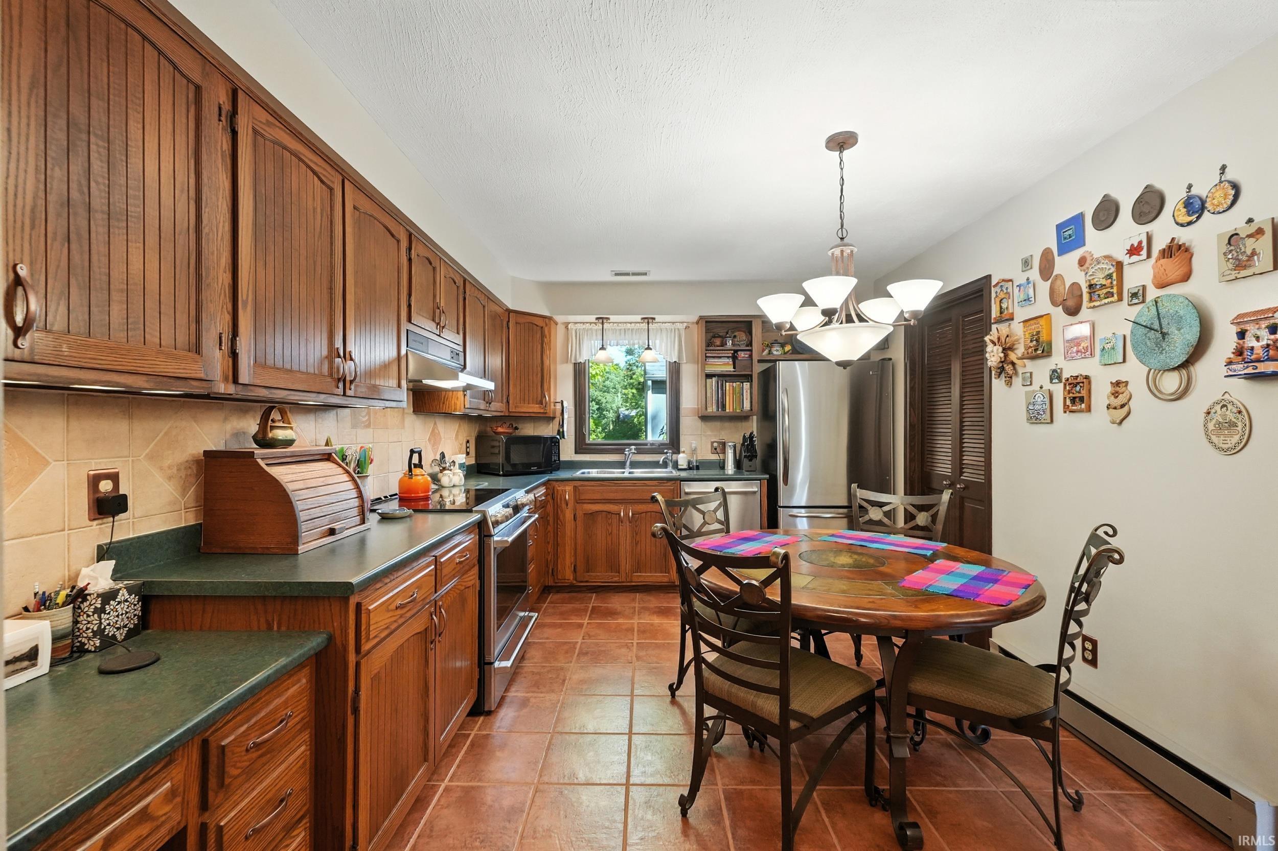 16716 Wappes Road Churubusco, IN 46723 - Photo 11 of 36