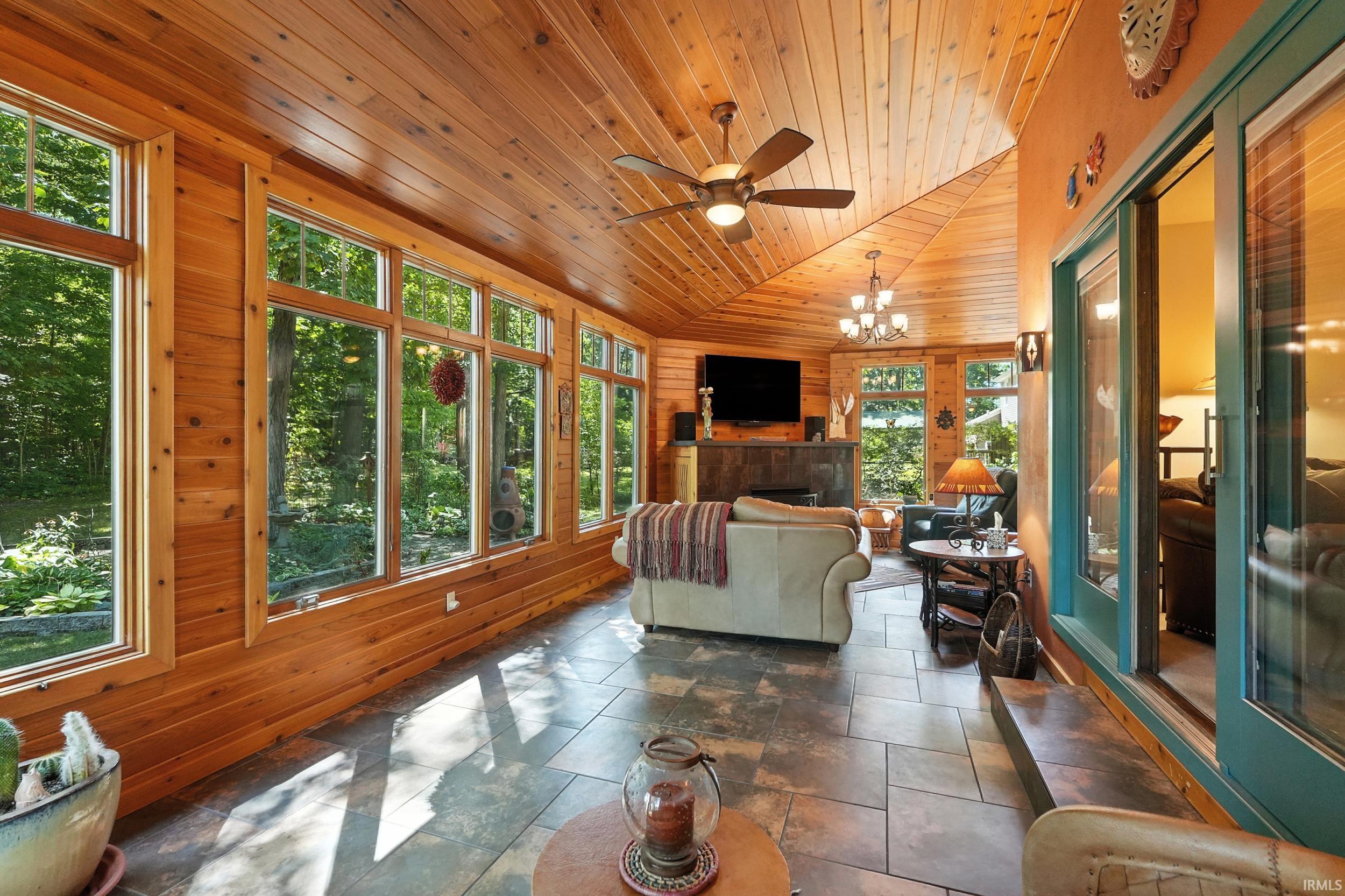 16716 Wappes Road Churubusco, IN 46723 - Photo 14 of 36