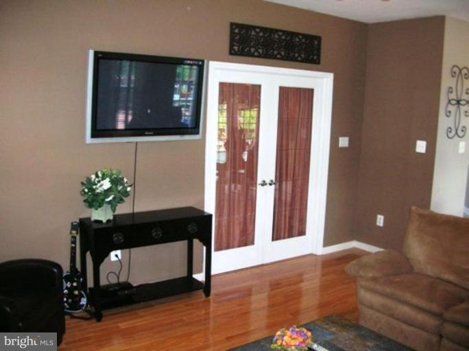 9625 Gerst Road Perry Hall, MD 21128 - Photo 20 of 20 Living Room #3