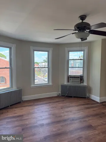 $1,600 | 200 West 24th Street, Wilmington, DE 19802